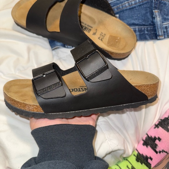 Birkenstock Arizona Black Sandals - Picture 4 of 6